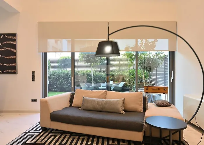 Lop Holidays Luxury Suites