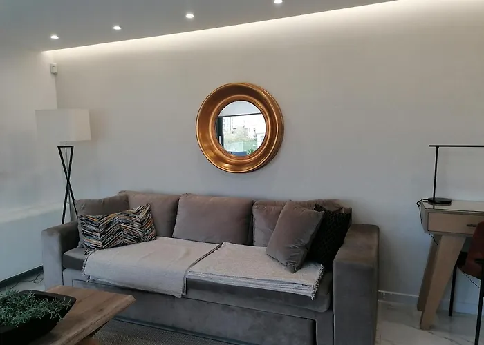 Lop Holidays Luxury Suites